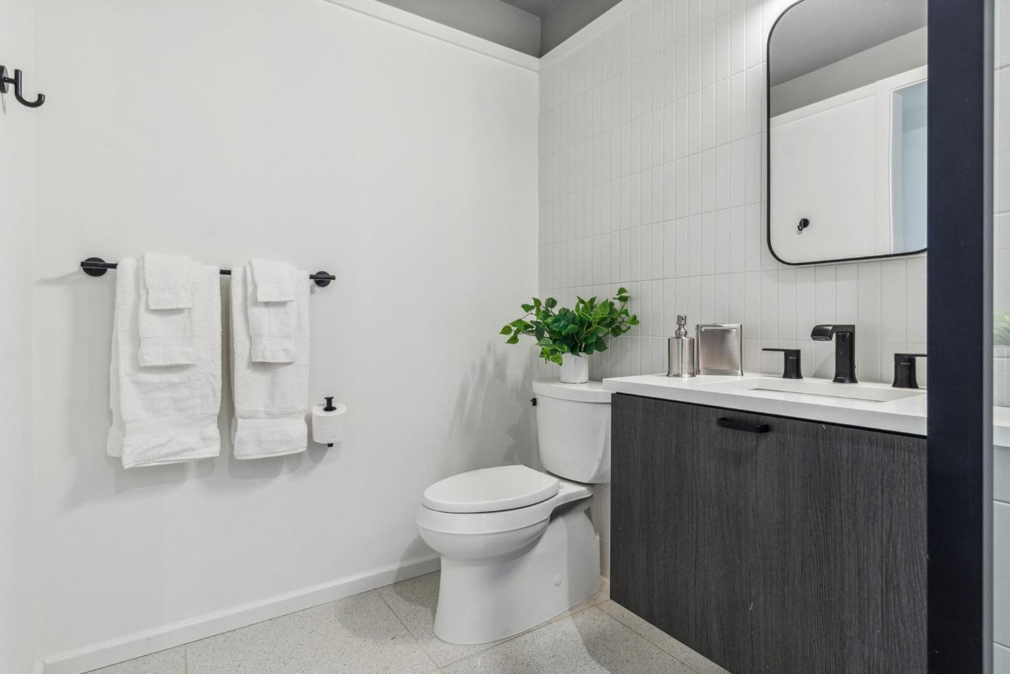 Contemporary City Living Apartments In Nashville Ngoại thất bức ảnh